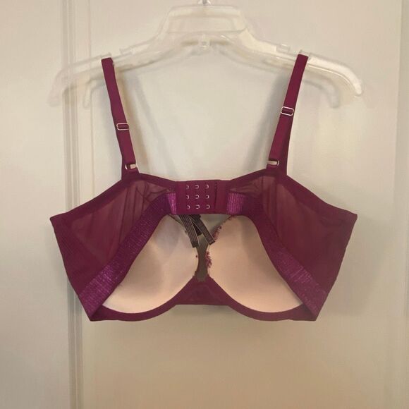 Victoria’s Secret push-up bra size 38D - Picture 5 of 11